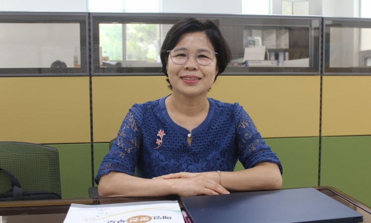 ［인생도서관 2023년도 8월호］ 소수 정예- 이영수 회장 (내포뉴스)이미지