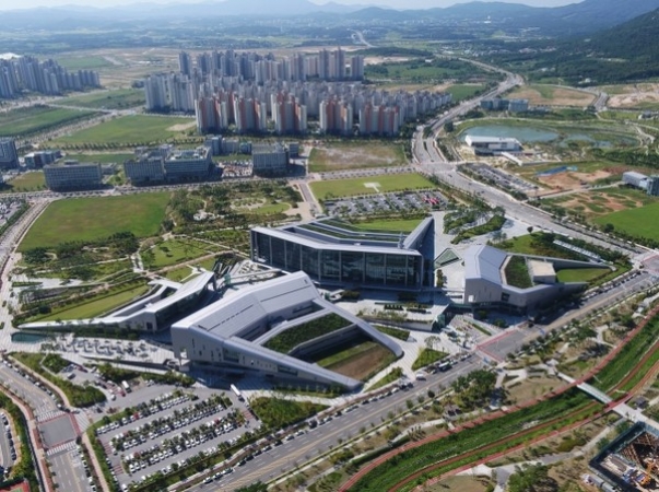 충남도, 신중년 세대 재도약 지원한다이미지